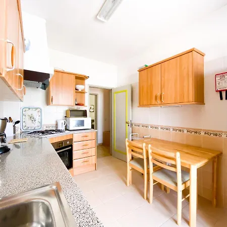 Apartment Charmoso Em Zona Calma Com Piscina #1879