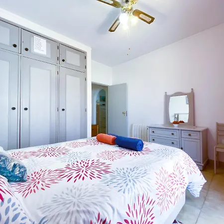 Apartment Charmoso Em Zona Calma Com Piscina #1879
