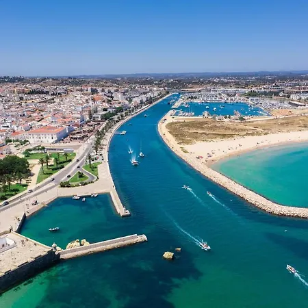 Charmoso Em Zona Calma Com Piscina #1879 *